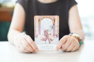 1月の当たる運勢占い|占い師Uka(ウカ)